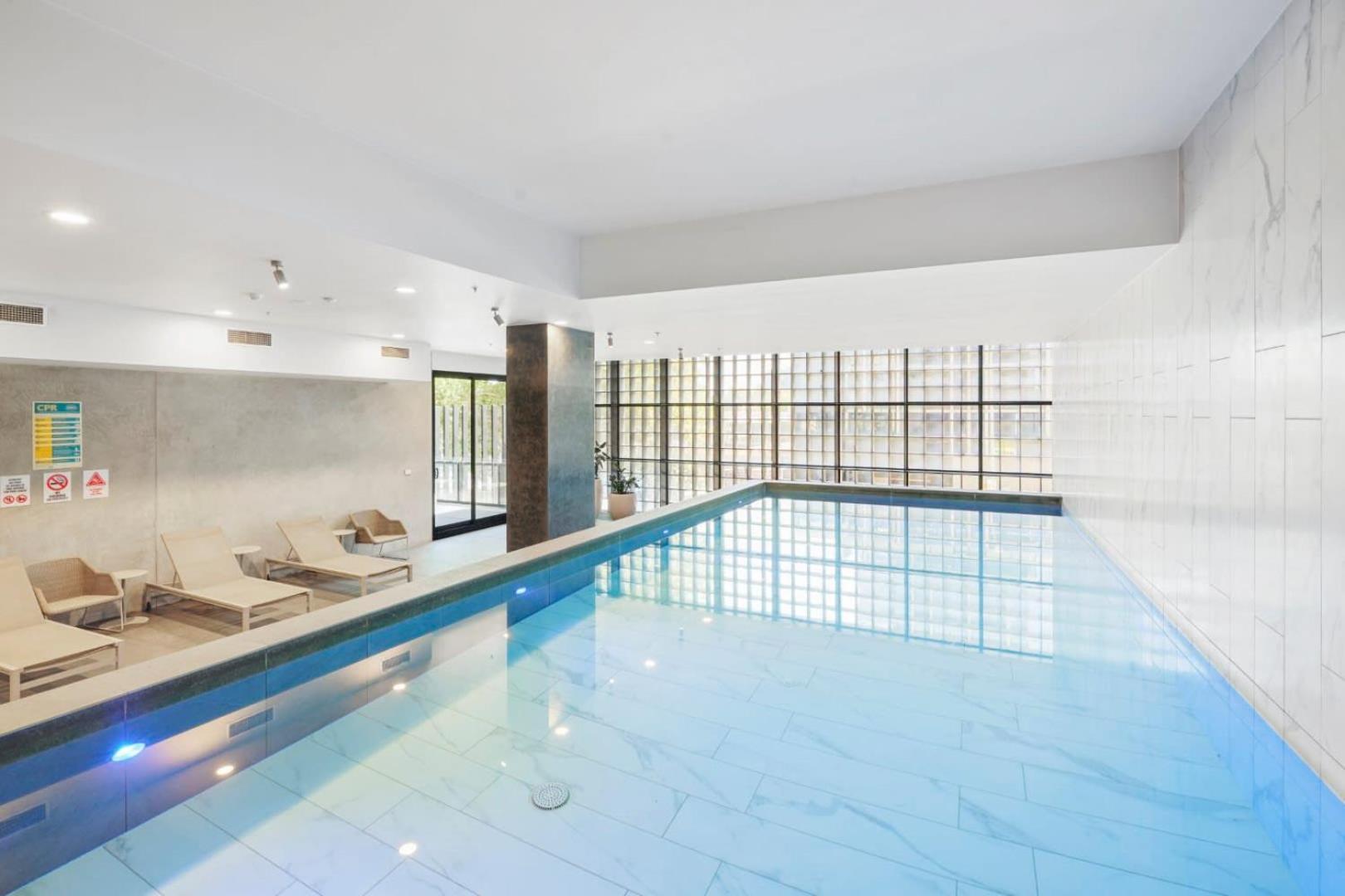 Contemporary Urban Living In West *
