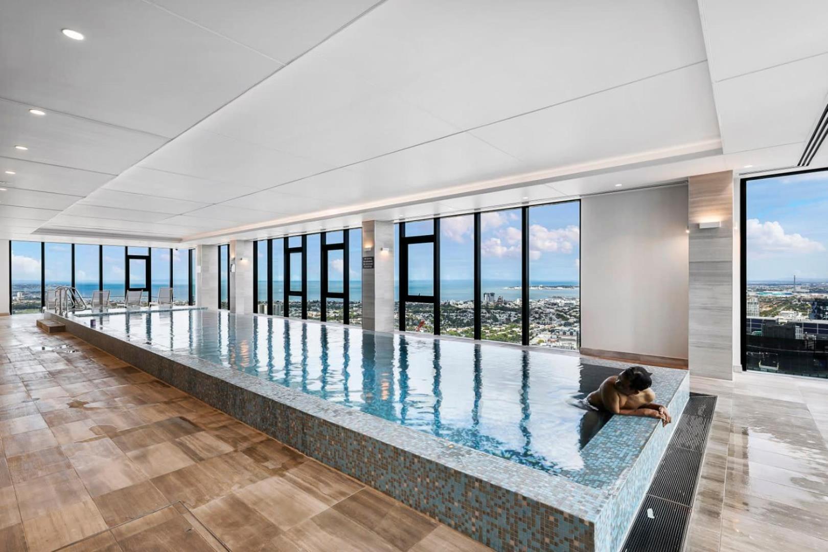 Horizon Haven In Southbank Apartment
