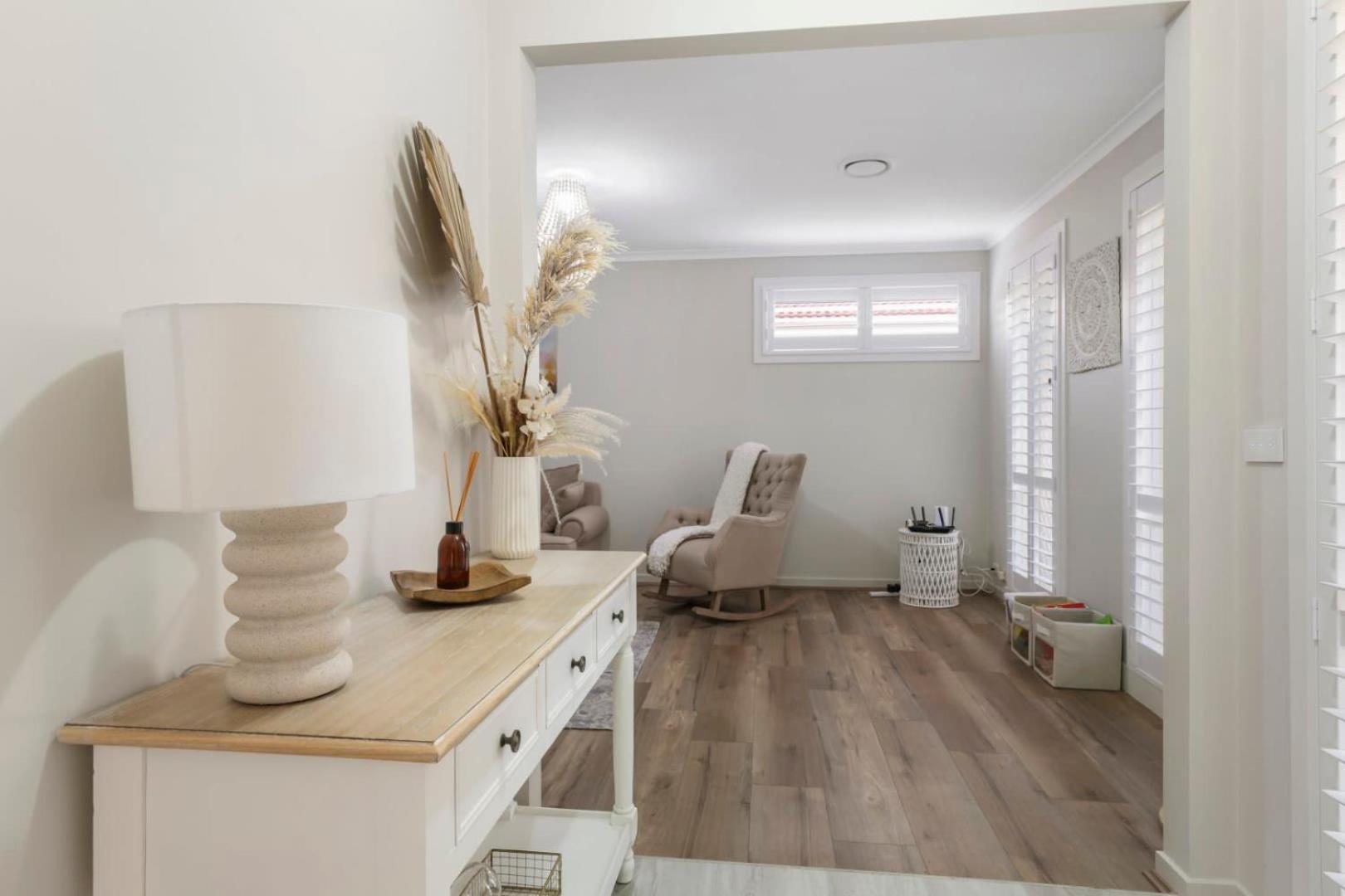 Apartment Modern Comfort In Preston Melbourne
