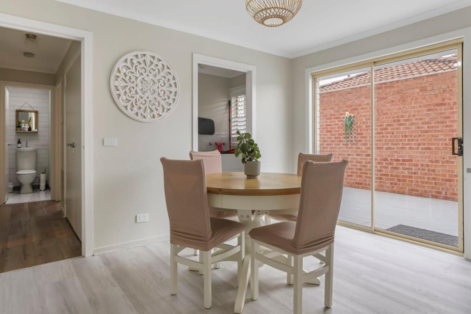 Modern Comfort In Preston *