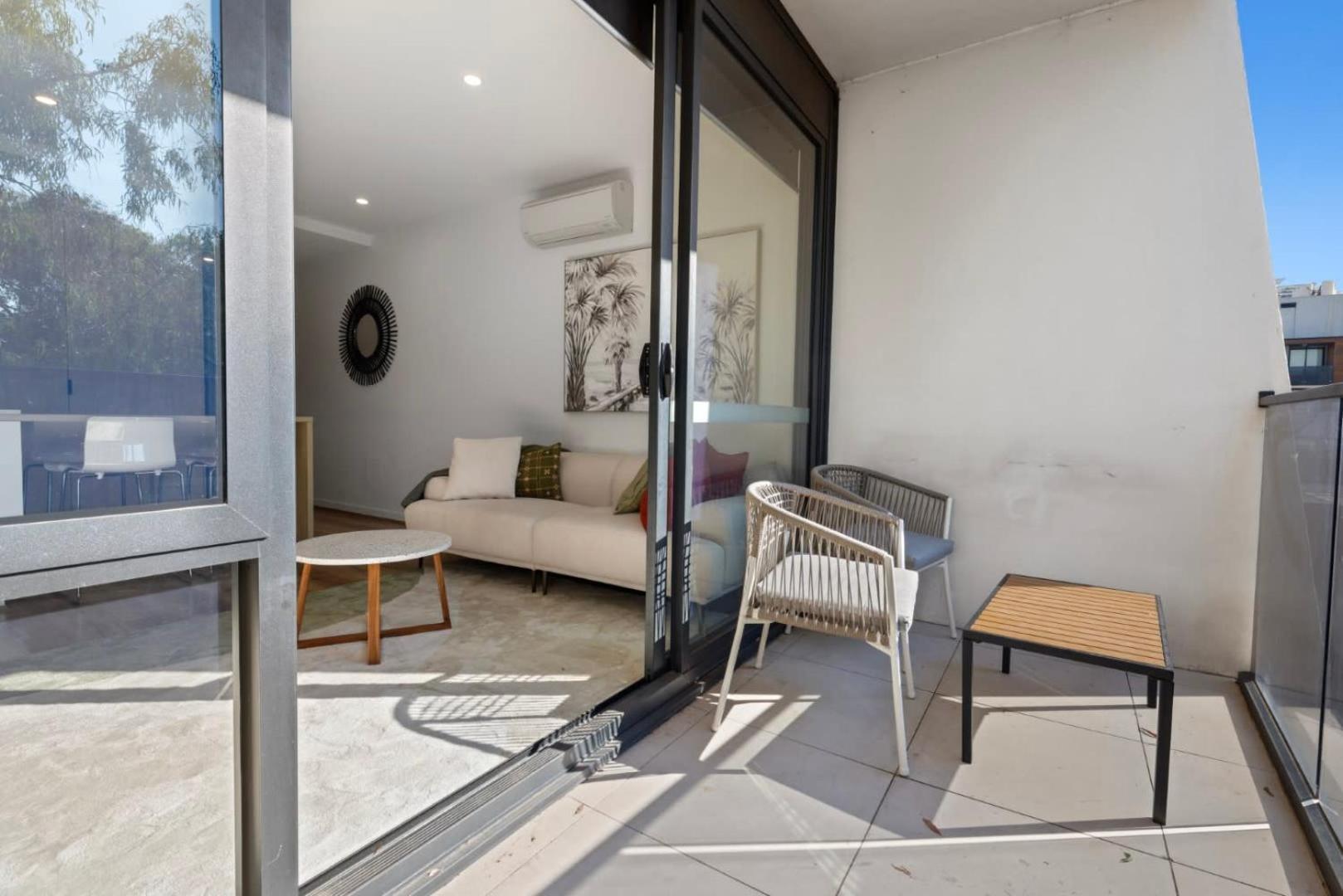 Apartment Serenity In The Heart Of Brunswick
