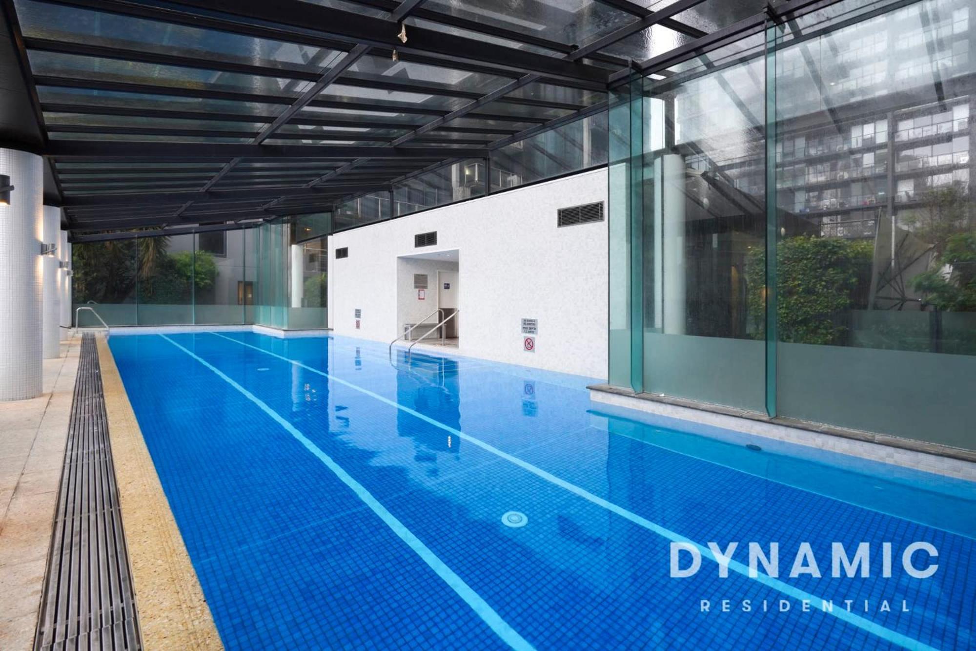 Exceptional In Southbank With 2 Car Parks *