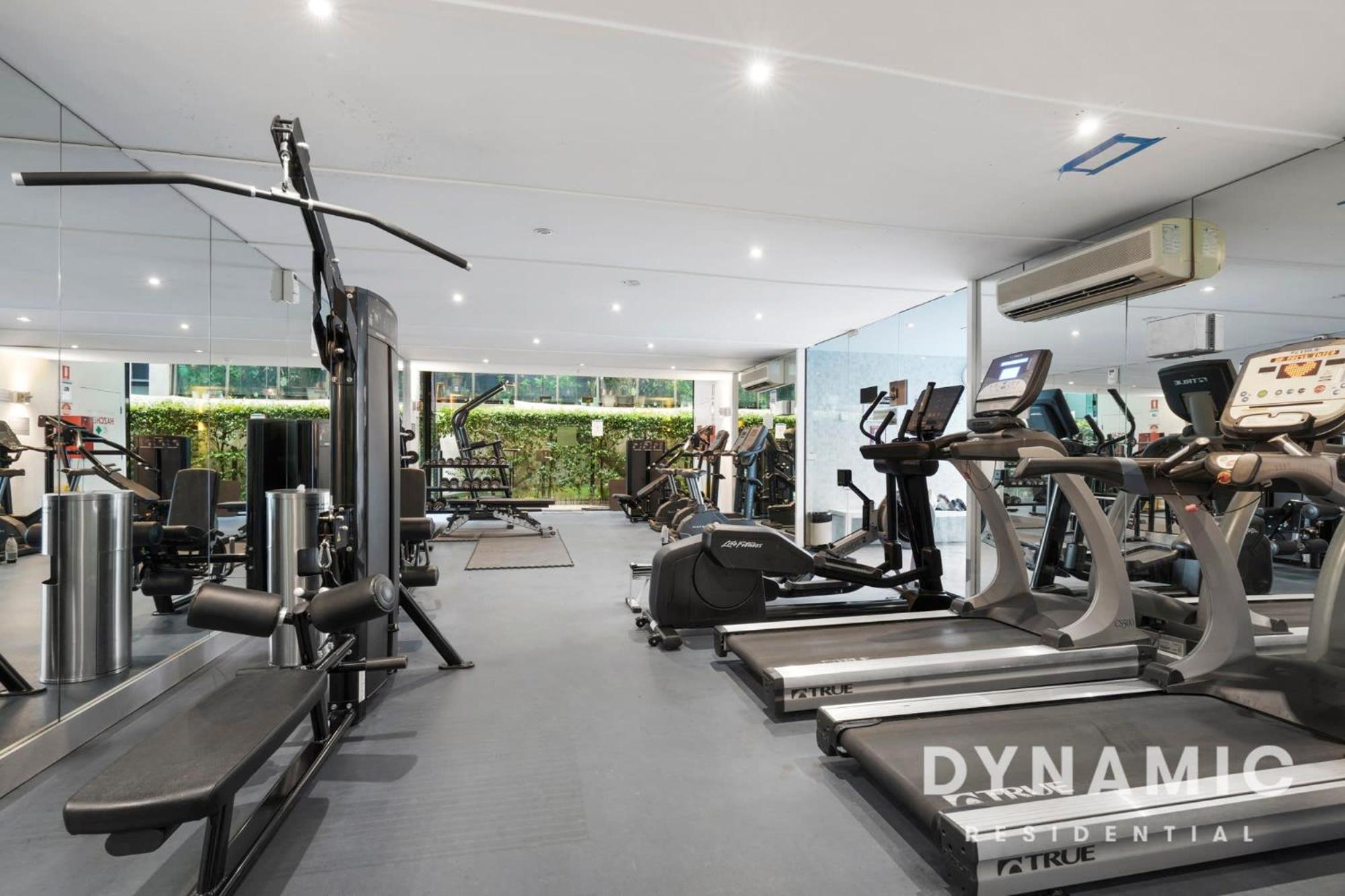 Exceptional In Southbank With 2 Car Parks Melbourne