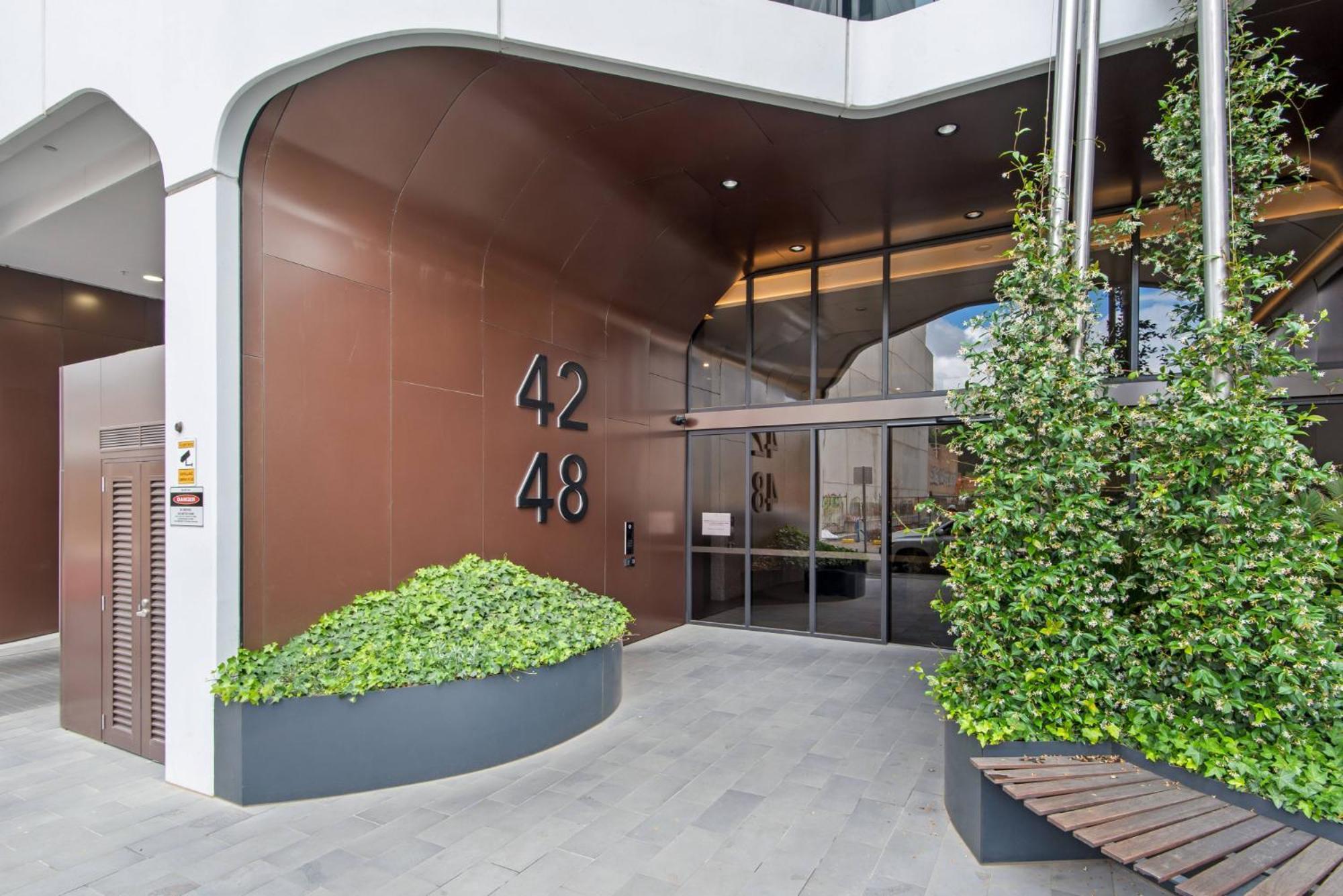 Executive - 1 Bedroom In South Yarra * Melbourne