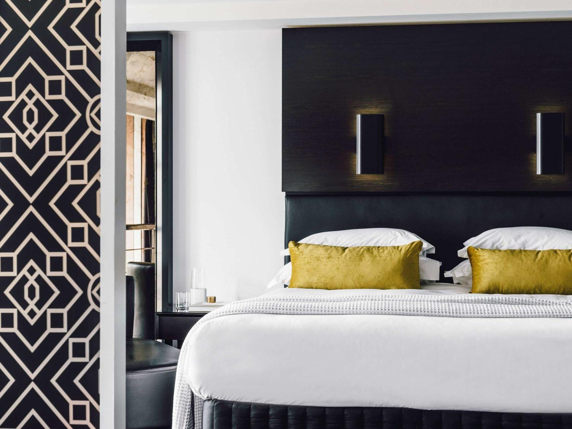 Hotel The