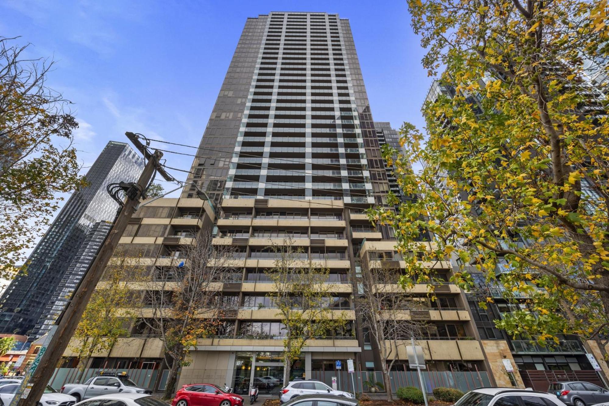 Complete Host Epic Apartment