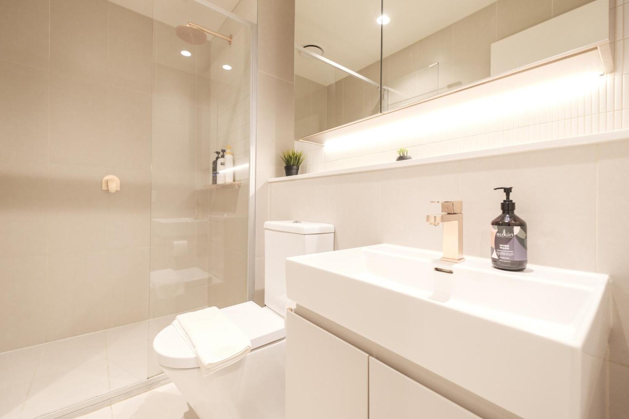 Apartment 1br1ba With Balcony Melbourne