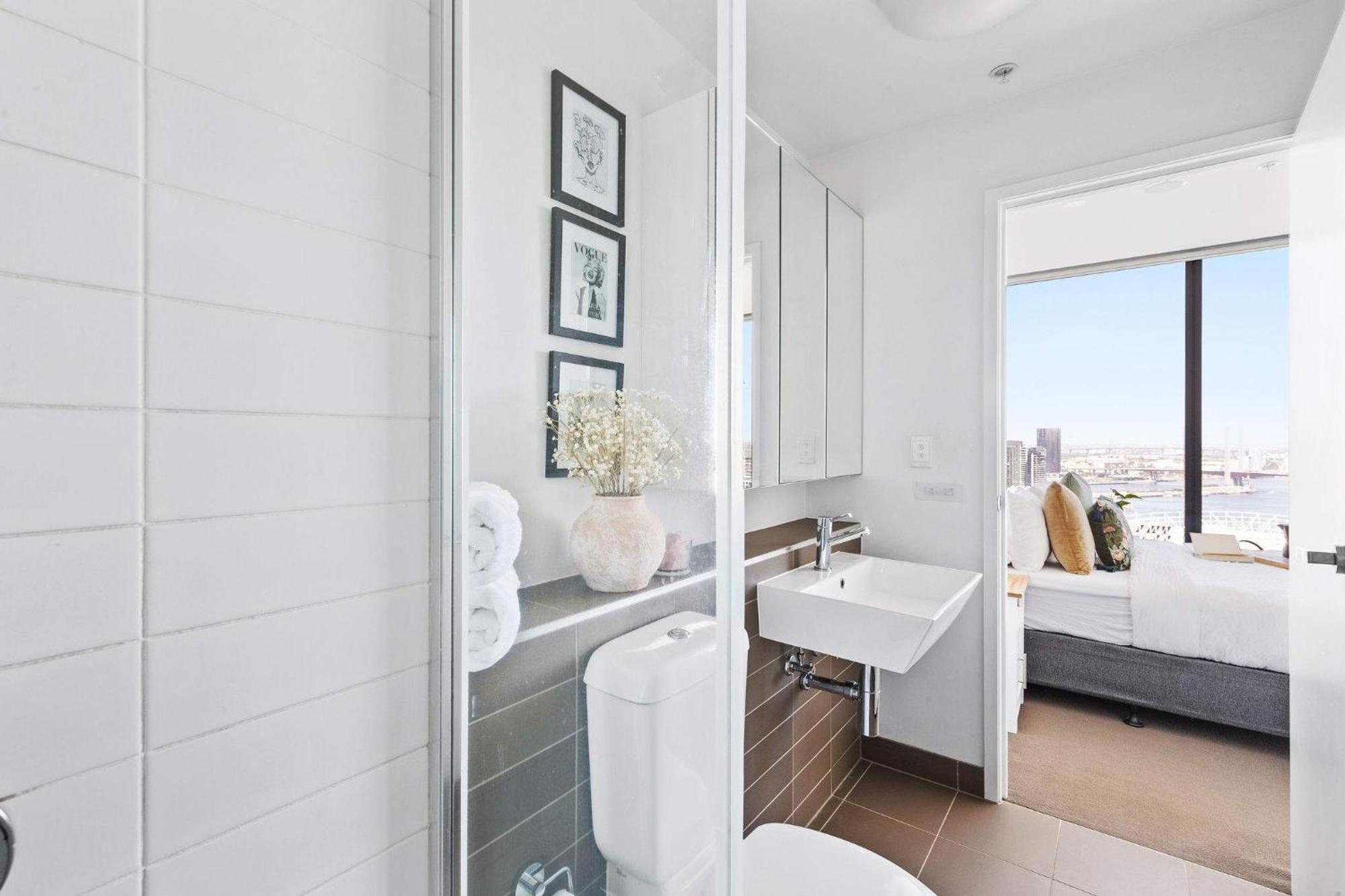 Apartment A Cozy 2br With Harbour Views And Free Parking Melbourne