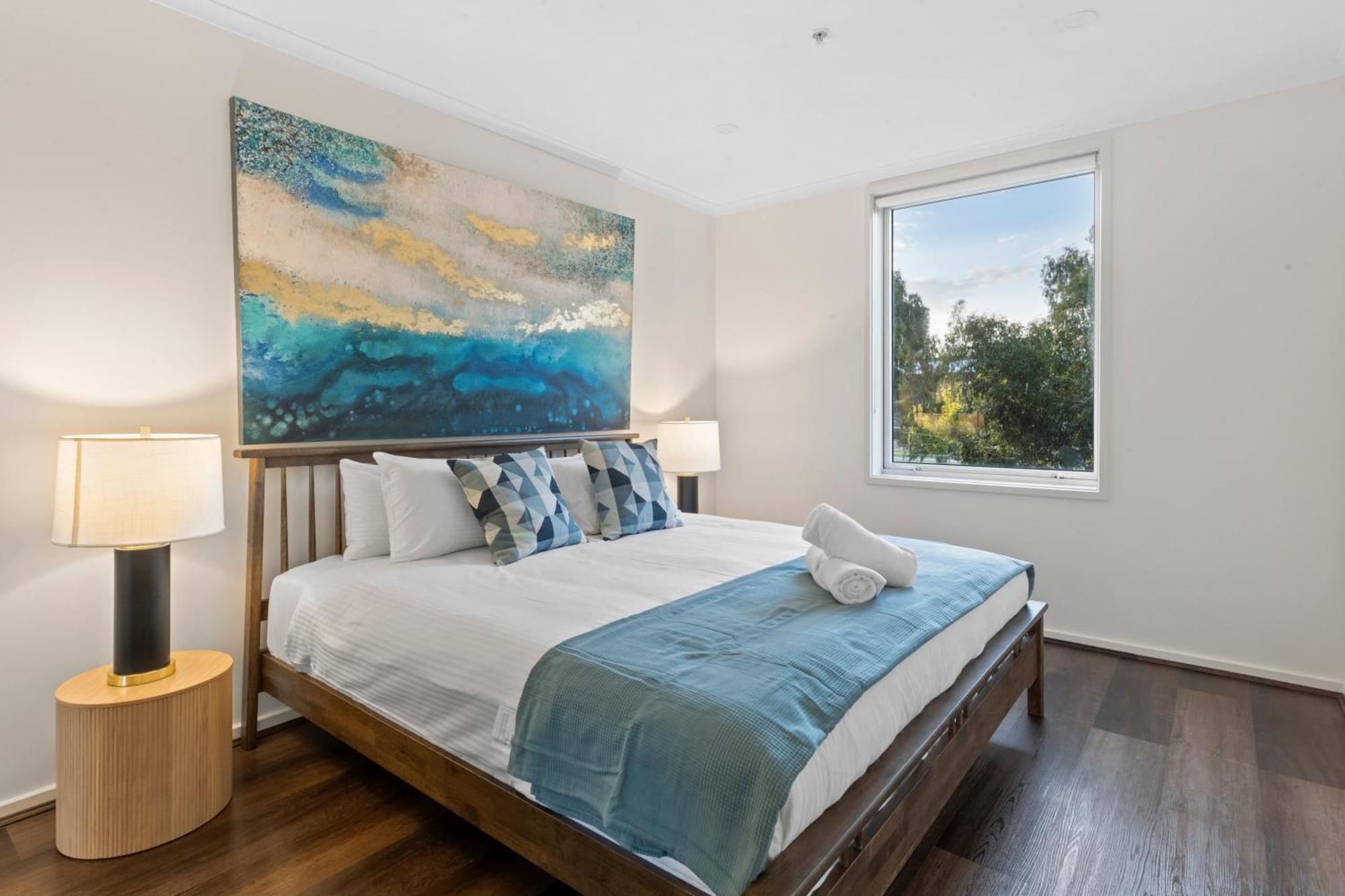 Apartment Modern Nomads Southbank Stunning 2 Bedroom With Carpark Melbourne