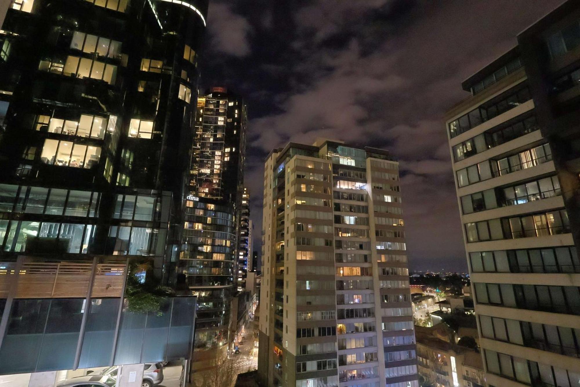 Entire 1 Bedroom Southbank - Gym Pool Sauna 1 Step To Crown Casino *