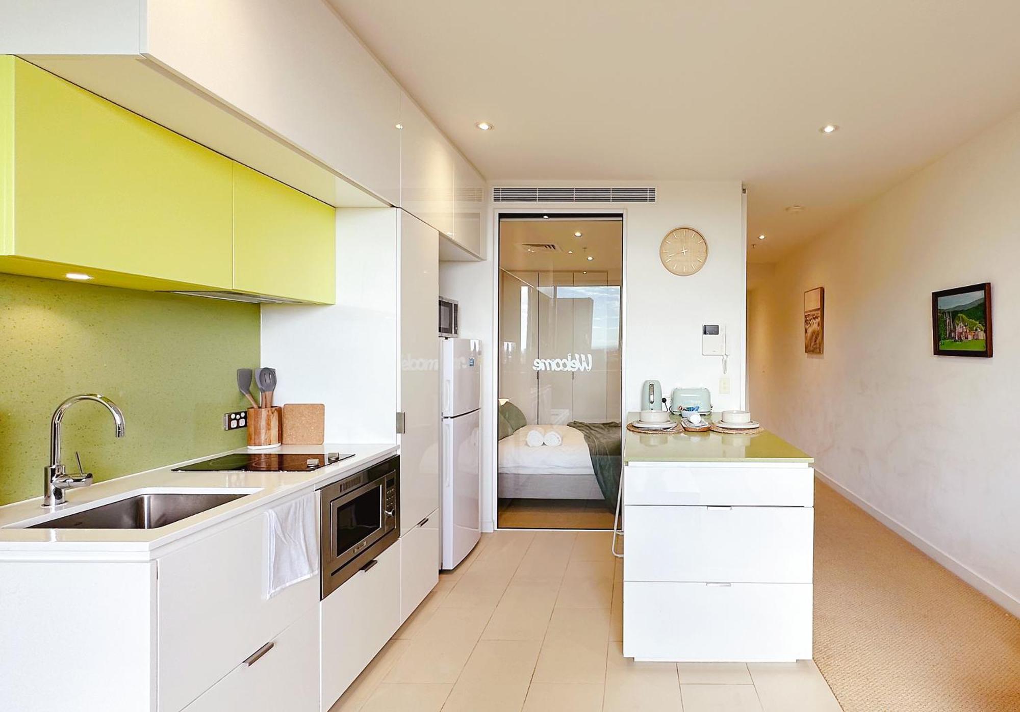 Swanston Square 1b By Goodlive Apartment