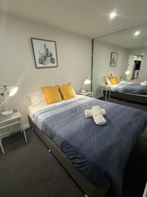 In1103- 1 Bedroom Modern In Vibrant Southbank Melbourne