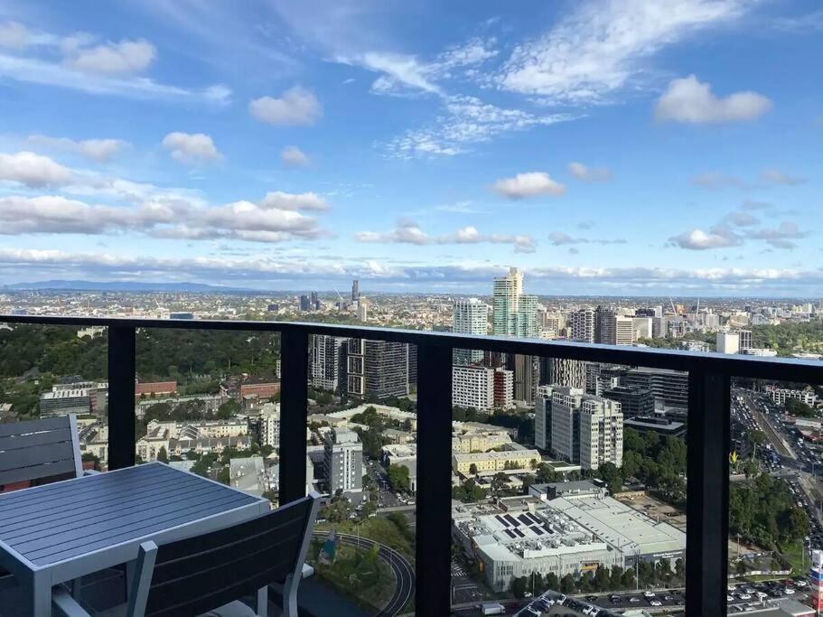 Ma4004- 1 Bedroom Lvl 40 Stylish Marco High Rise
