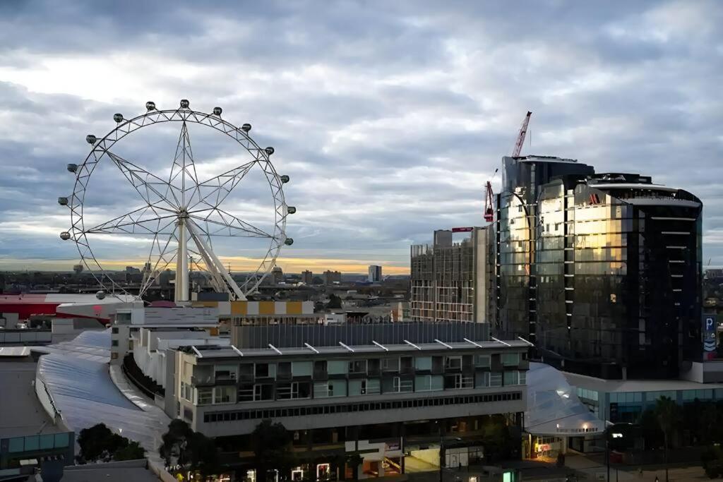 Mt1012 - 1 Bedroom Docklands Delight, Stunning Apartment