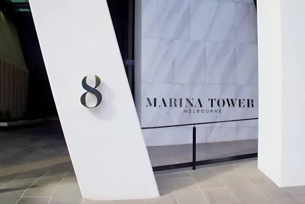 Apartment Mt1012 - 1 Bedroom Docklands Delight, Stunning