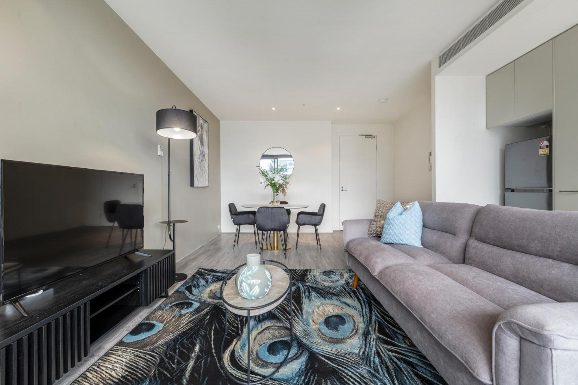 Apartment Elegant Fringe W Pool & Free Parking *