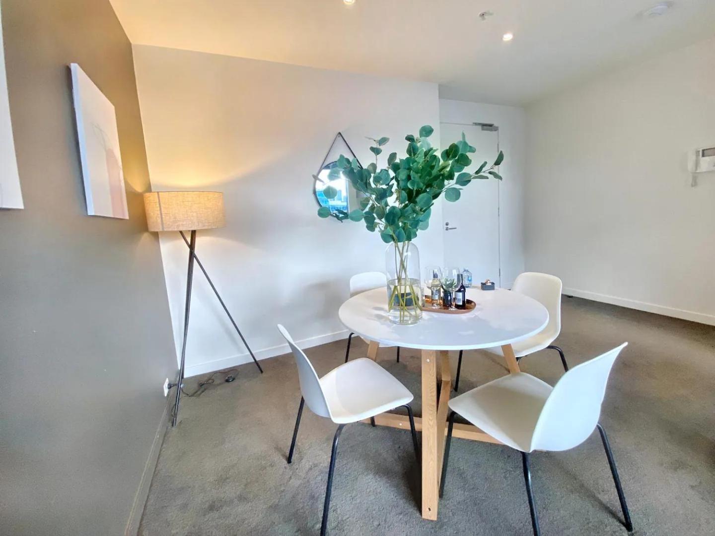 Spacious Fringe Retreatpool & Free Parking Melbourne