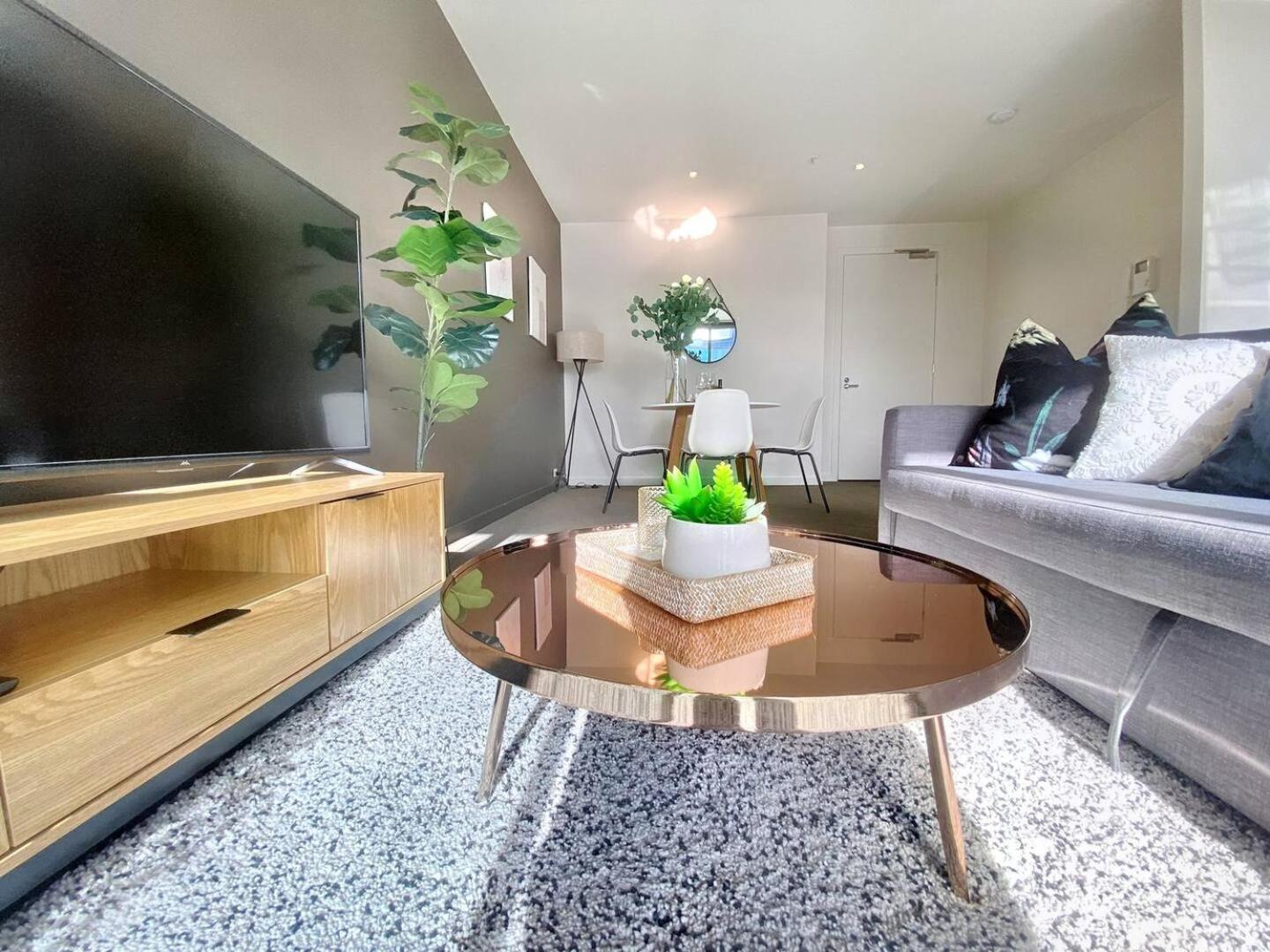 Apartment Spacious Fringe Retreatpool & Free Parking Melbourne