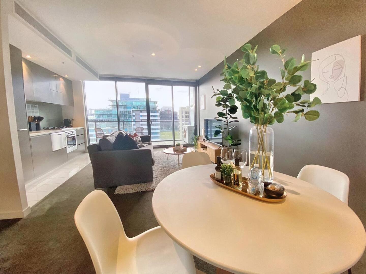 Spacious Fringe Retreatpool & Free Parking * Melbourne