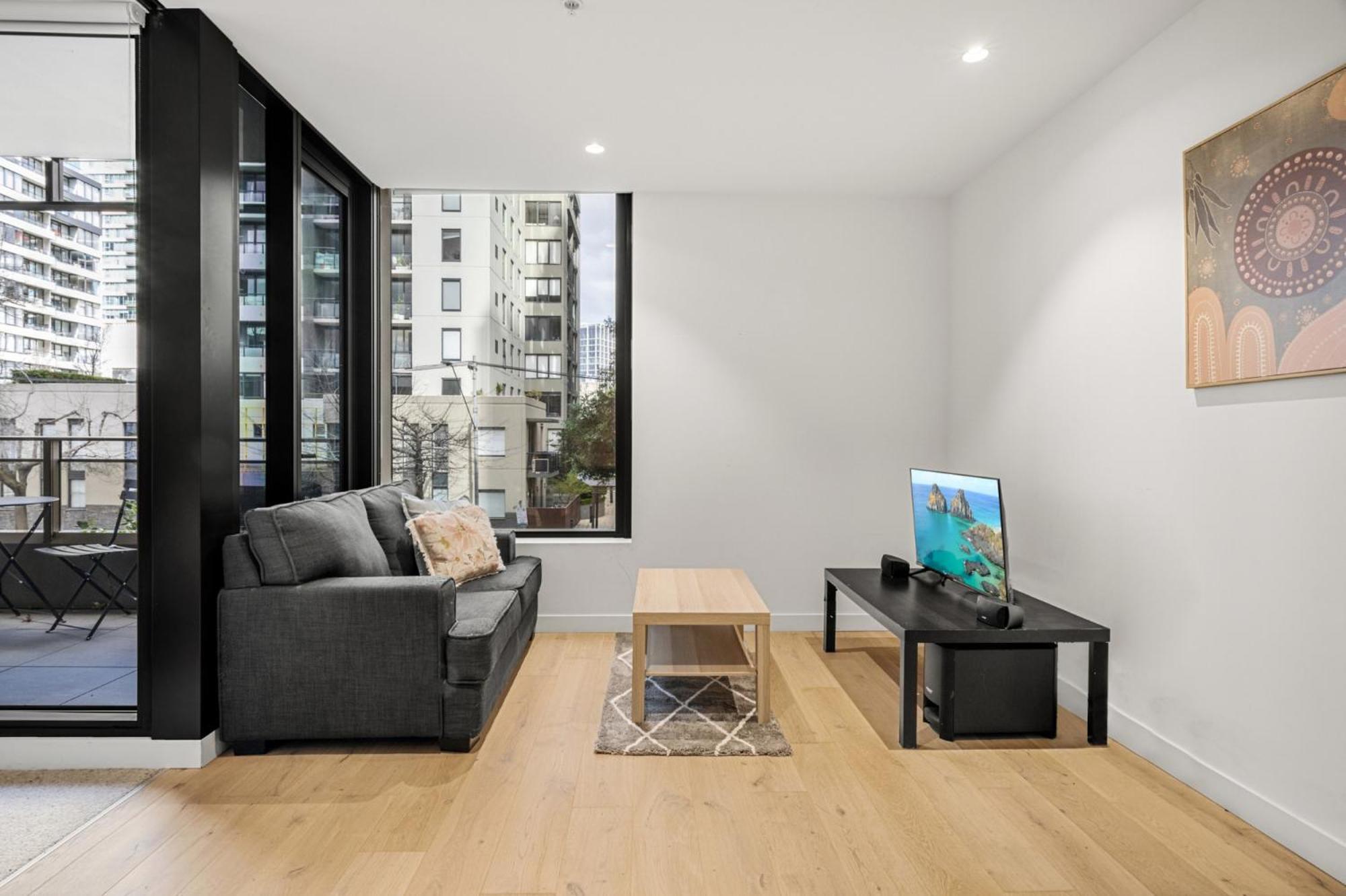 Chic 1-bed South Unit With Pool & Gym Apartment Melbourne