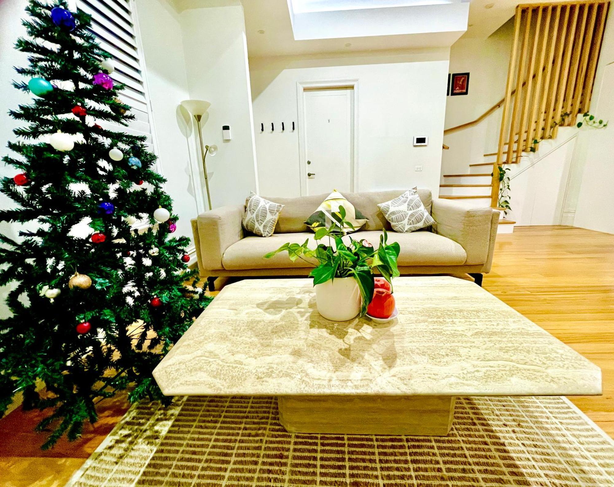 Homestay Spacious With Ensuite Next To Coburg Station, Non Smoking House