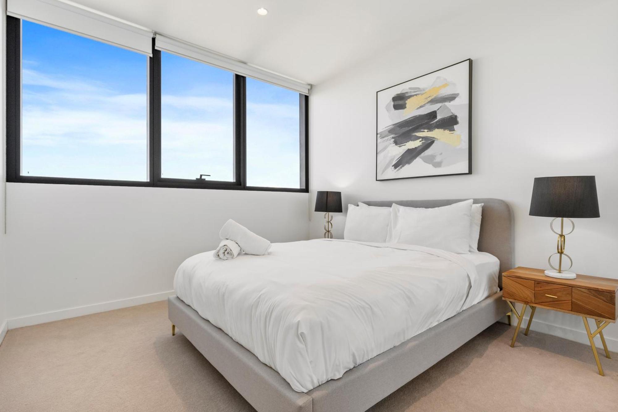 Apartment Brand New With Stunning Views & Wifi *