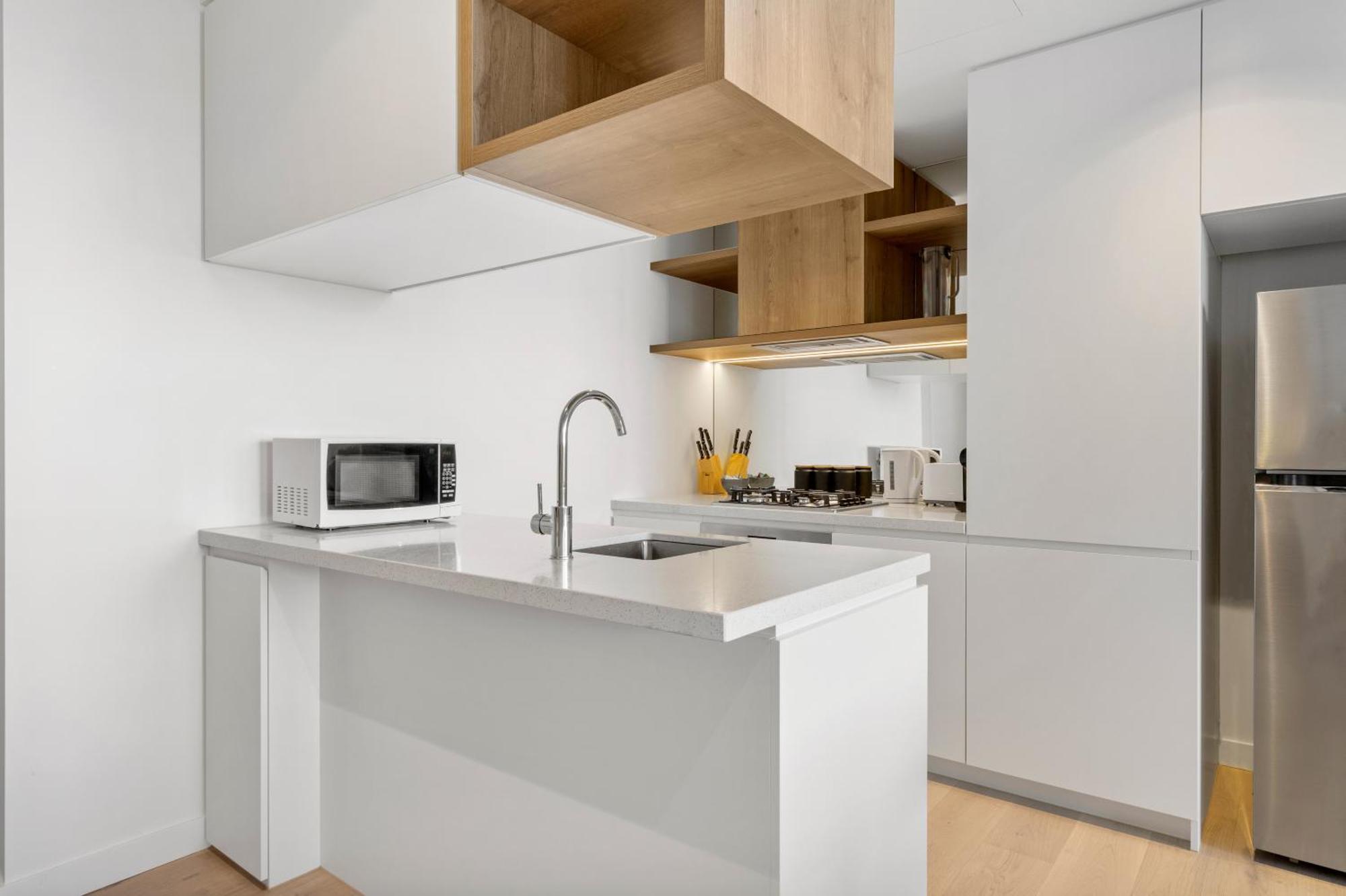 Brand New With Stunning Views & Wifi Melbourne