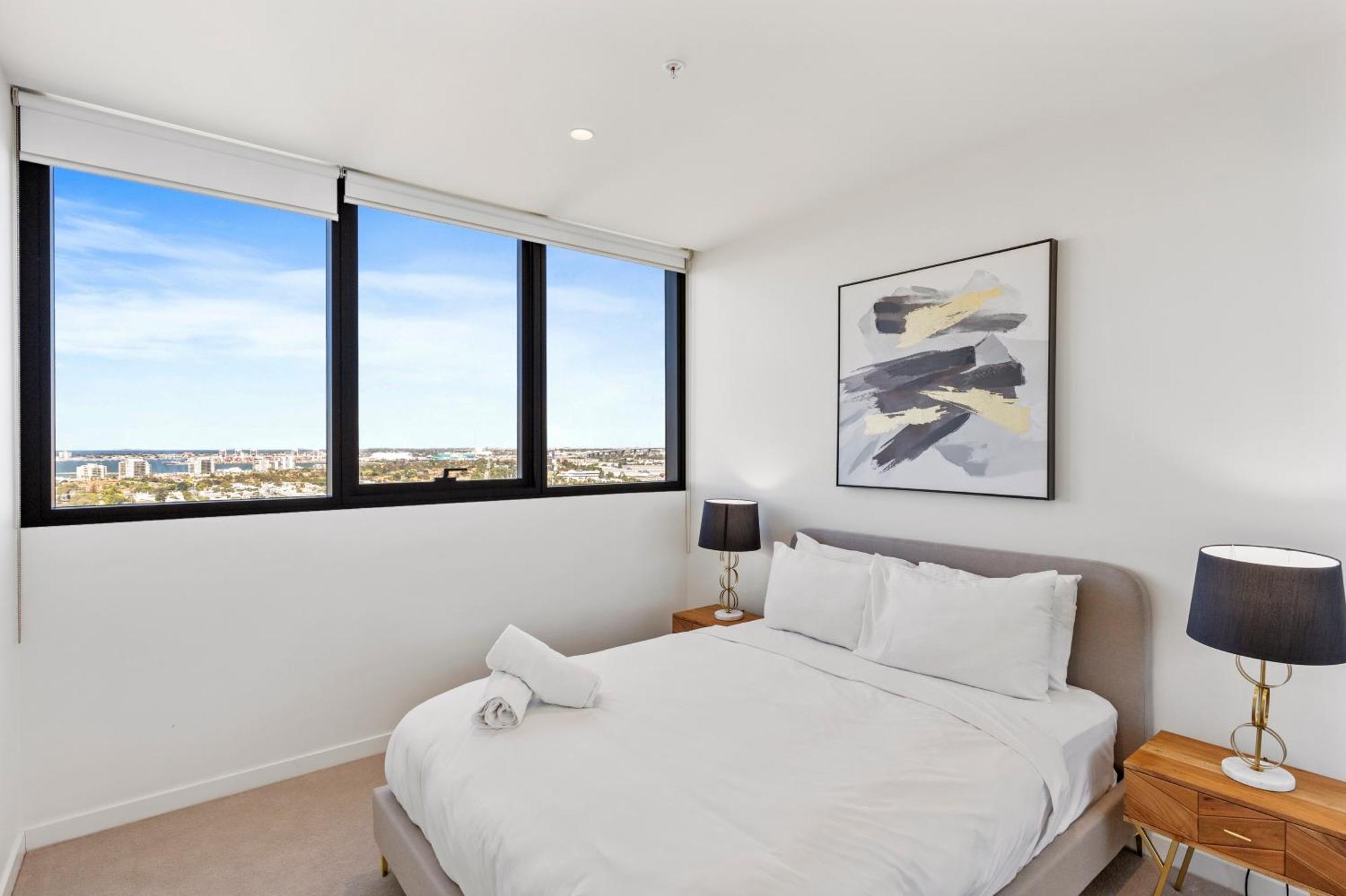 Apartment Brand New With Stunning Views & Wifi