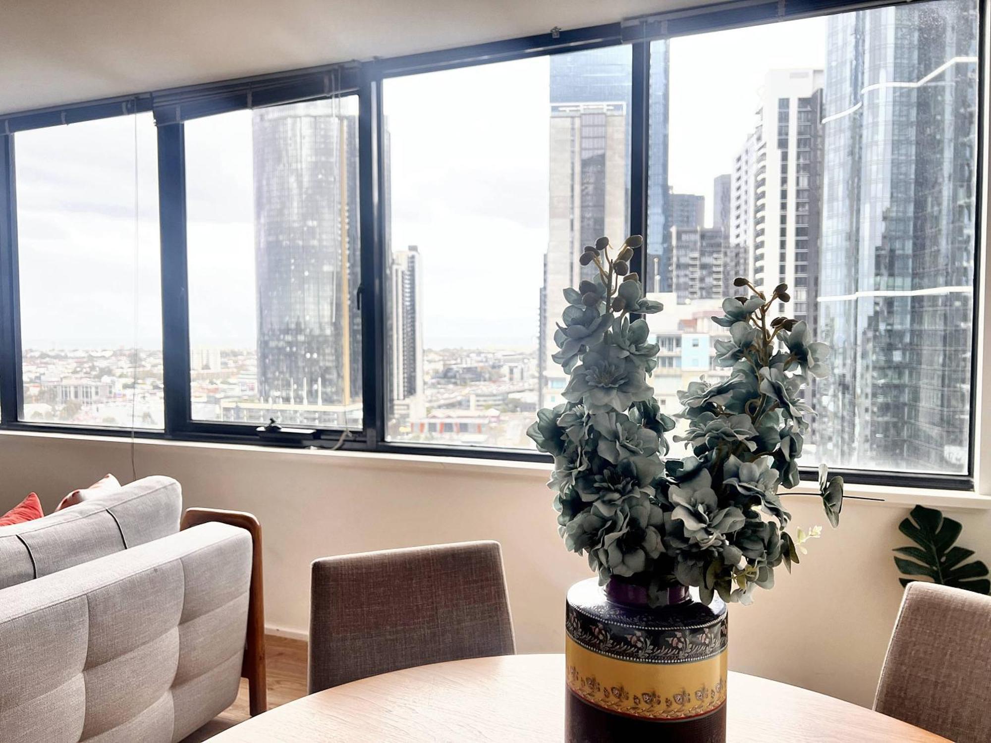 Apartment Stylish 2 Bedroom With Cbd View Southbank