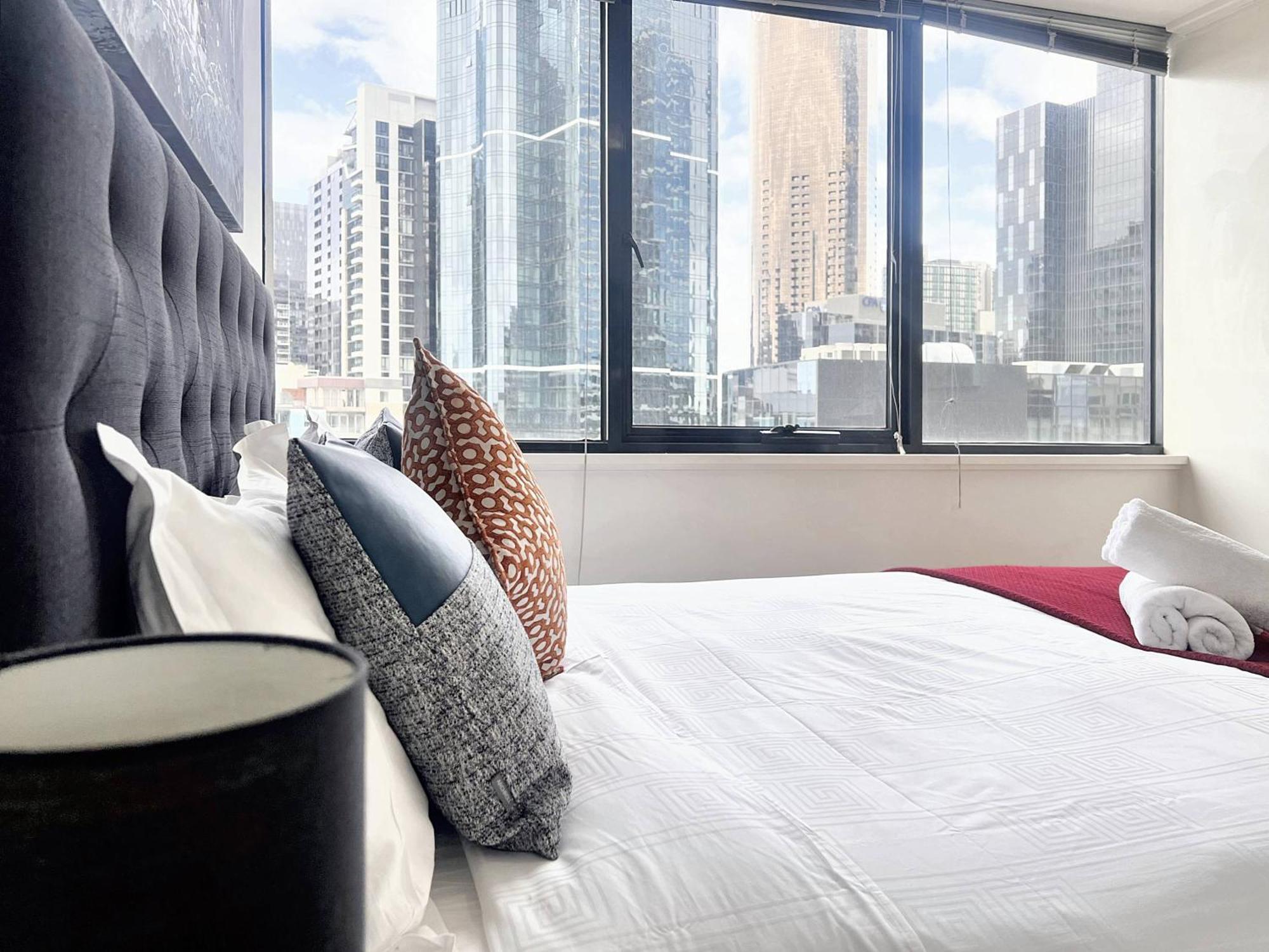 Stylish 2 Bedroom With Cbd View Southbank Melbourne