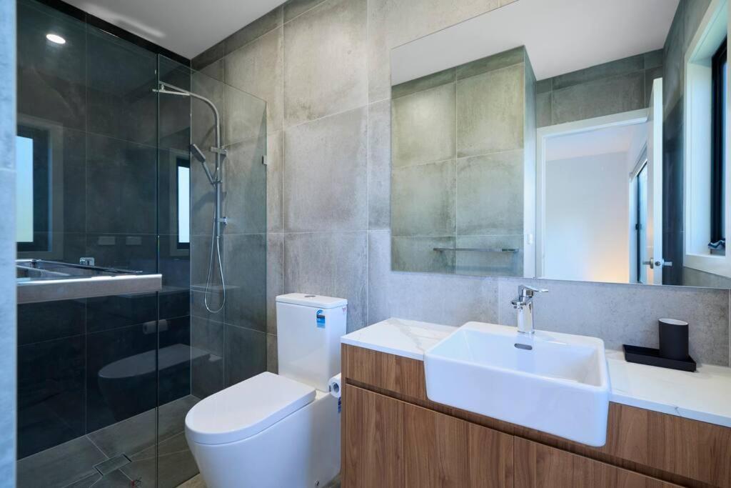 Holiday home Preston Lux House 5 Bed 5 Bath Melbourne