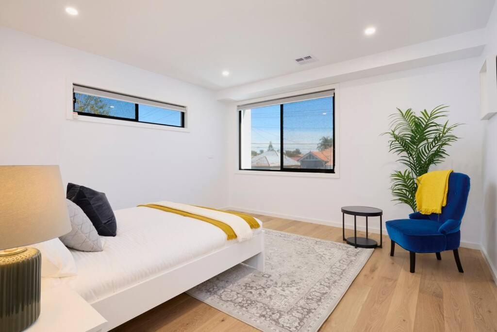 Preston Lux House 5 Bed 5 Bath