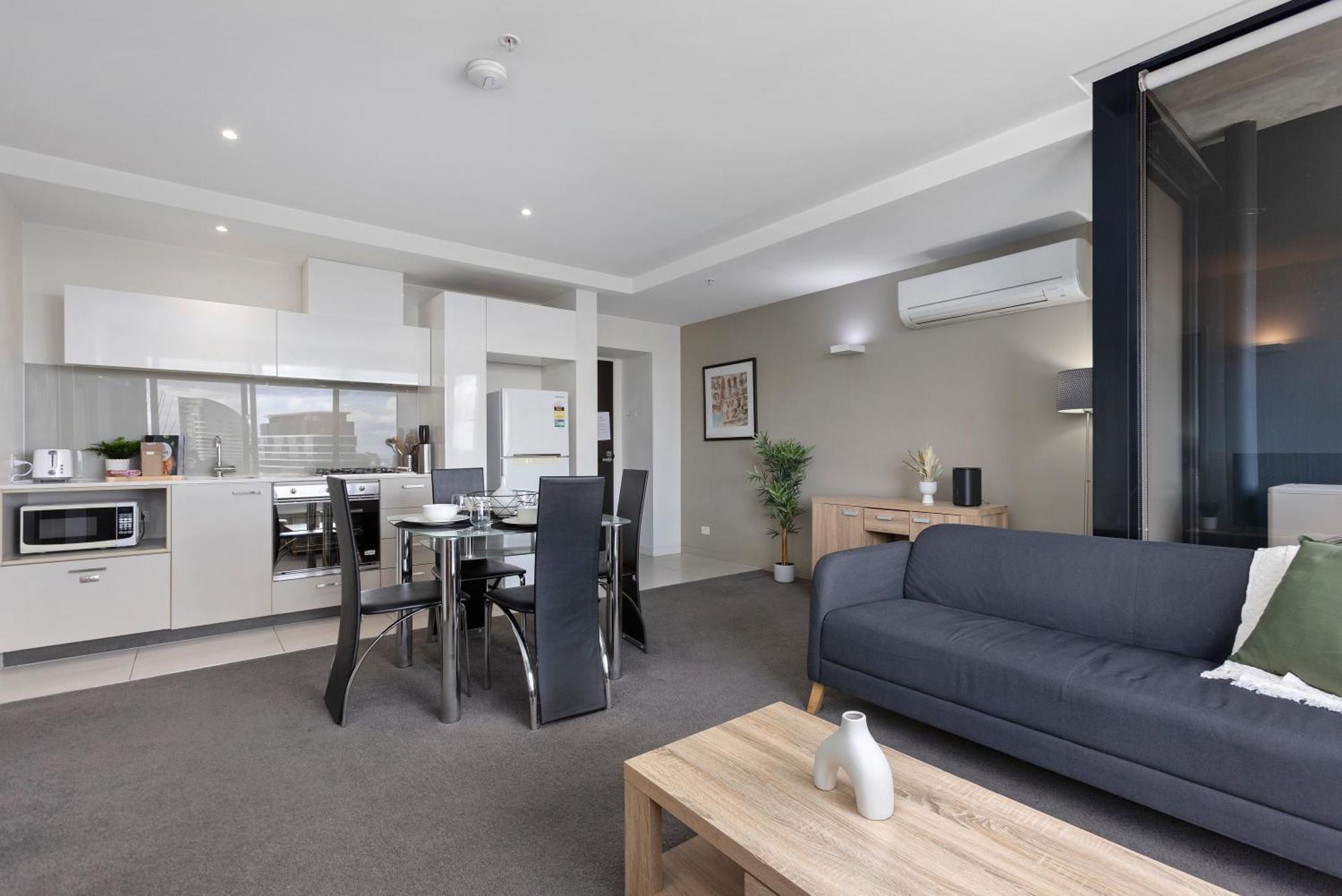 Complete Host Neo Apartment Melbourne