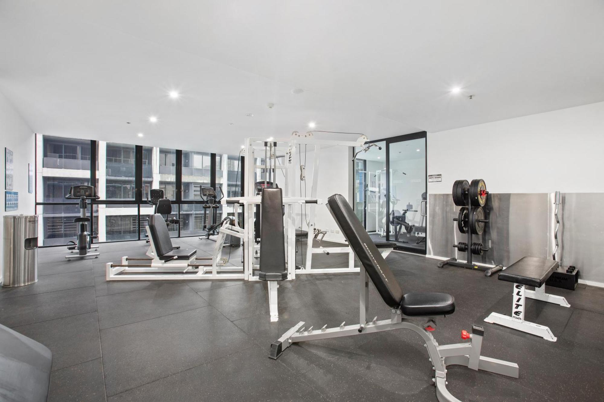 Complete Host Arkley Apartment