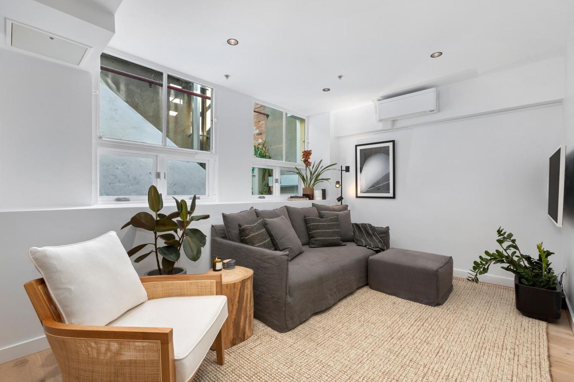 Complete Host Capitol Apartment Melbourne