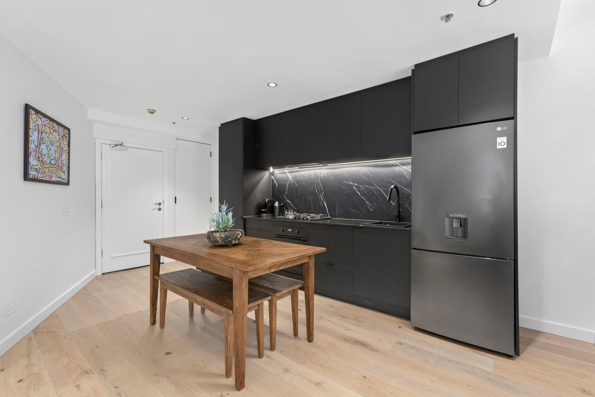 Complete Host Capitol Apartment Melbourne