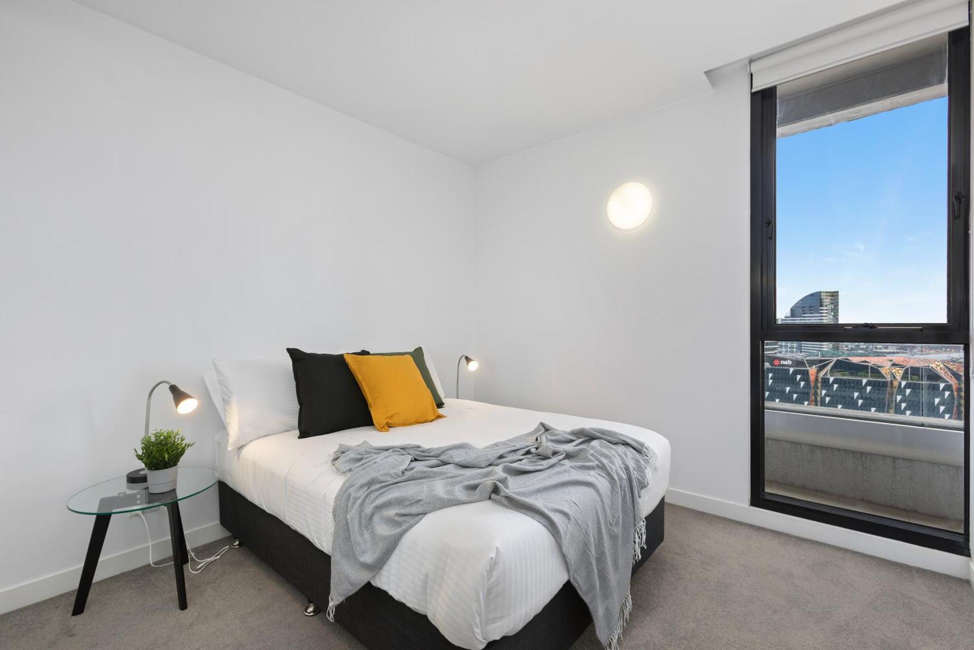 Complete Host Neo Melbourne