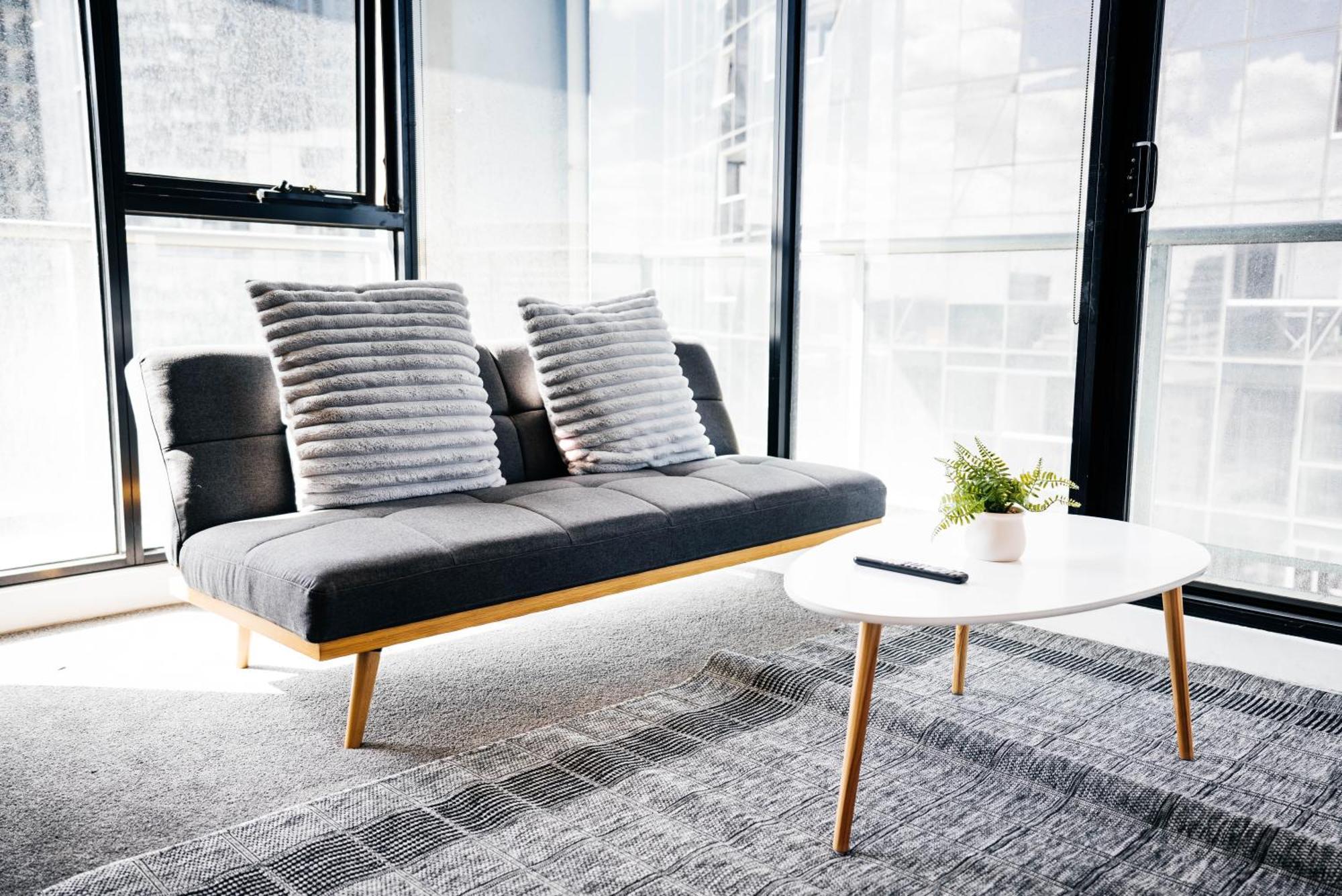 Apartment Comfort Urban Oasis In Spencer Cityviews Melbourne