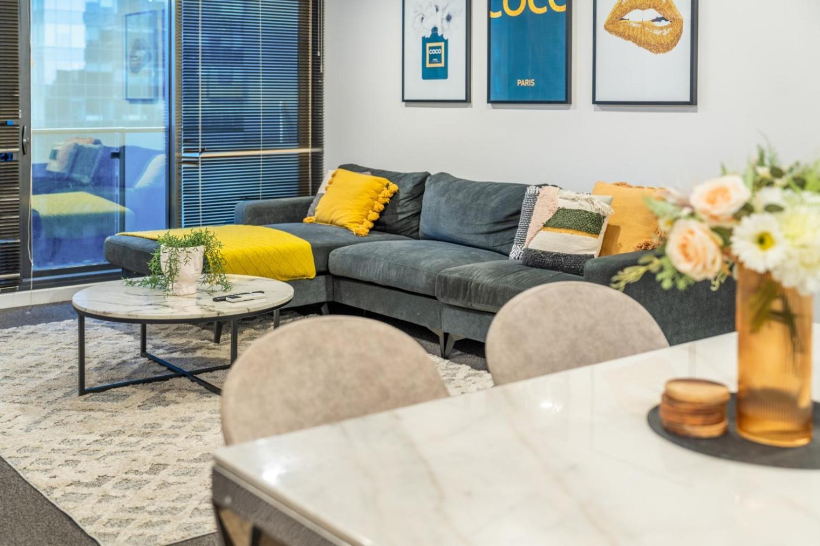 Mega Style Southbank Grand