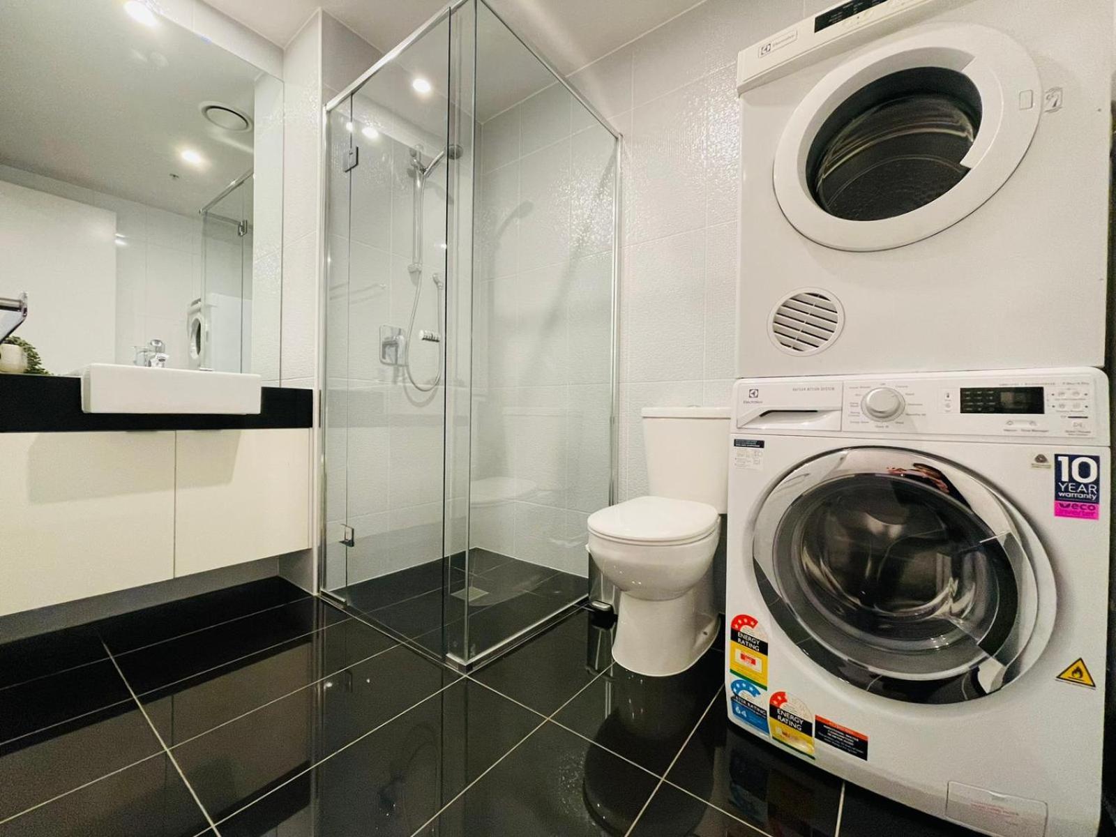 Mega Style Southbank Grand Apartment
