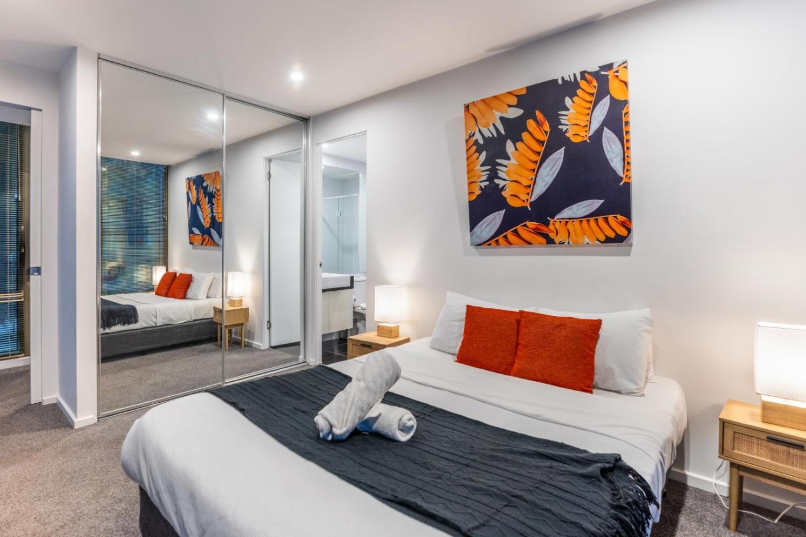 Mega Style Southbank Grand Apartment *