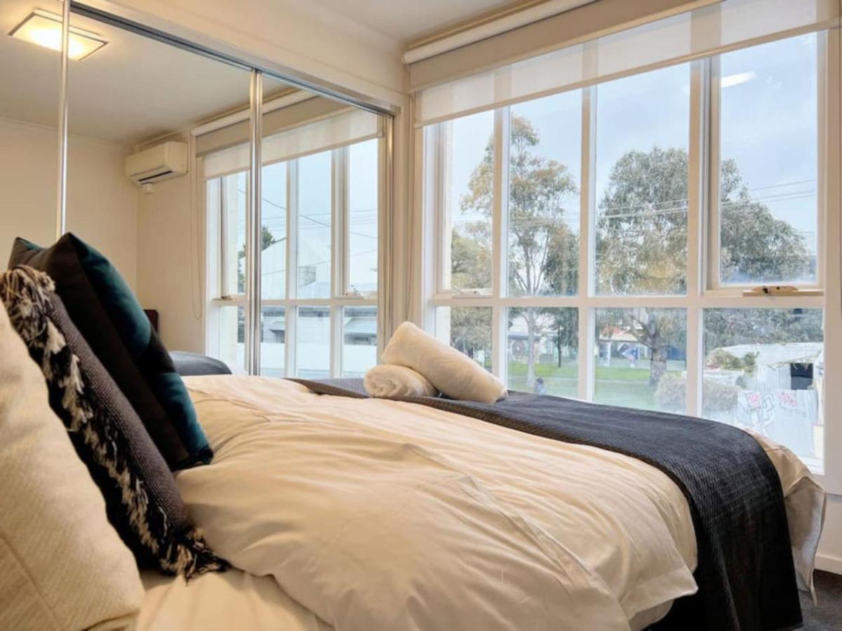 Holiday home Chic Getaway At Fitzroy North *