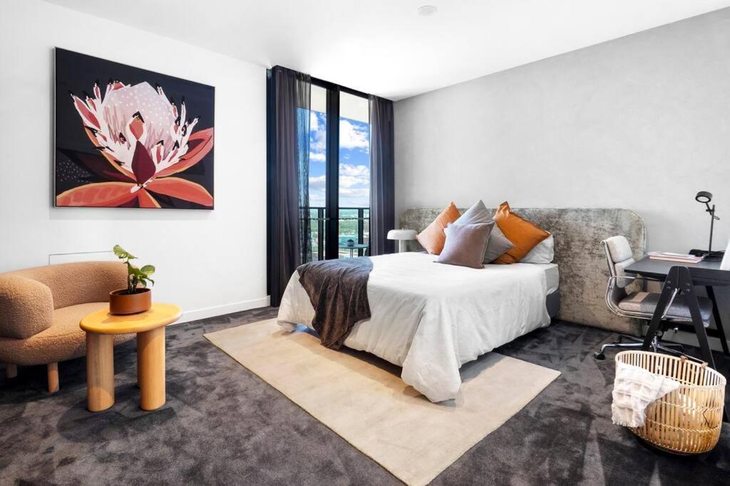 Nine Elm Luxurious Penthouse Panoramic Views * Melbourne