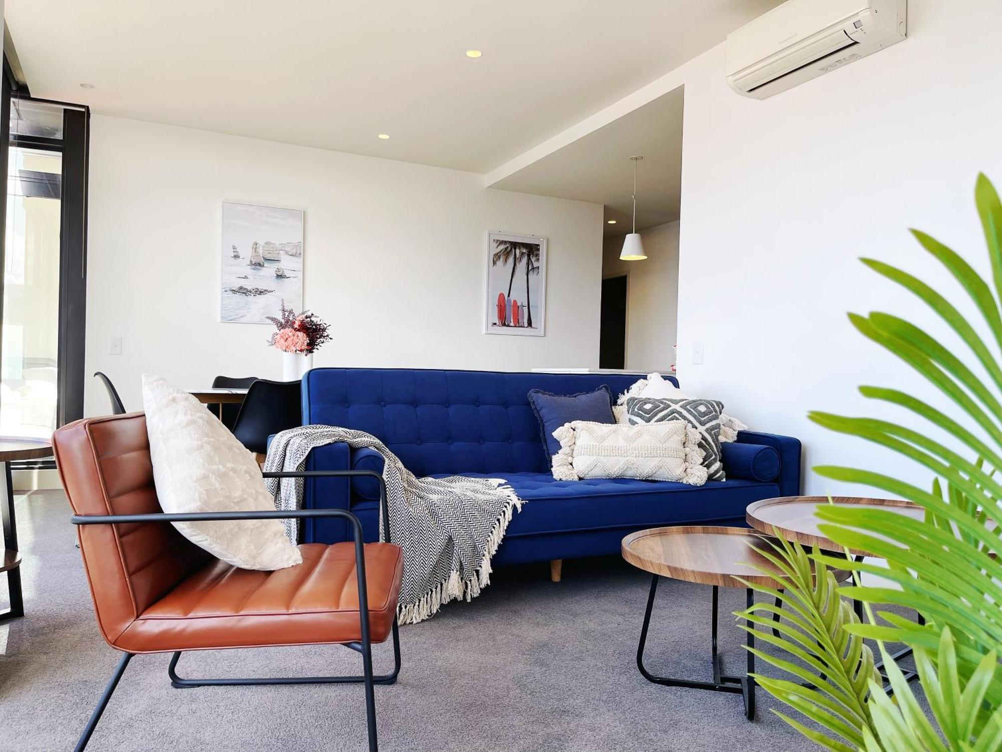 Spacious 3b3b With Large Balcony, Conveniently Located Across From The Mall And Near Public Transport
