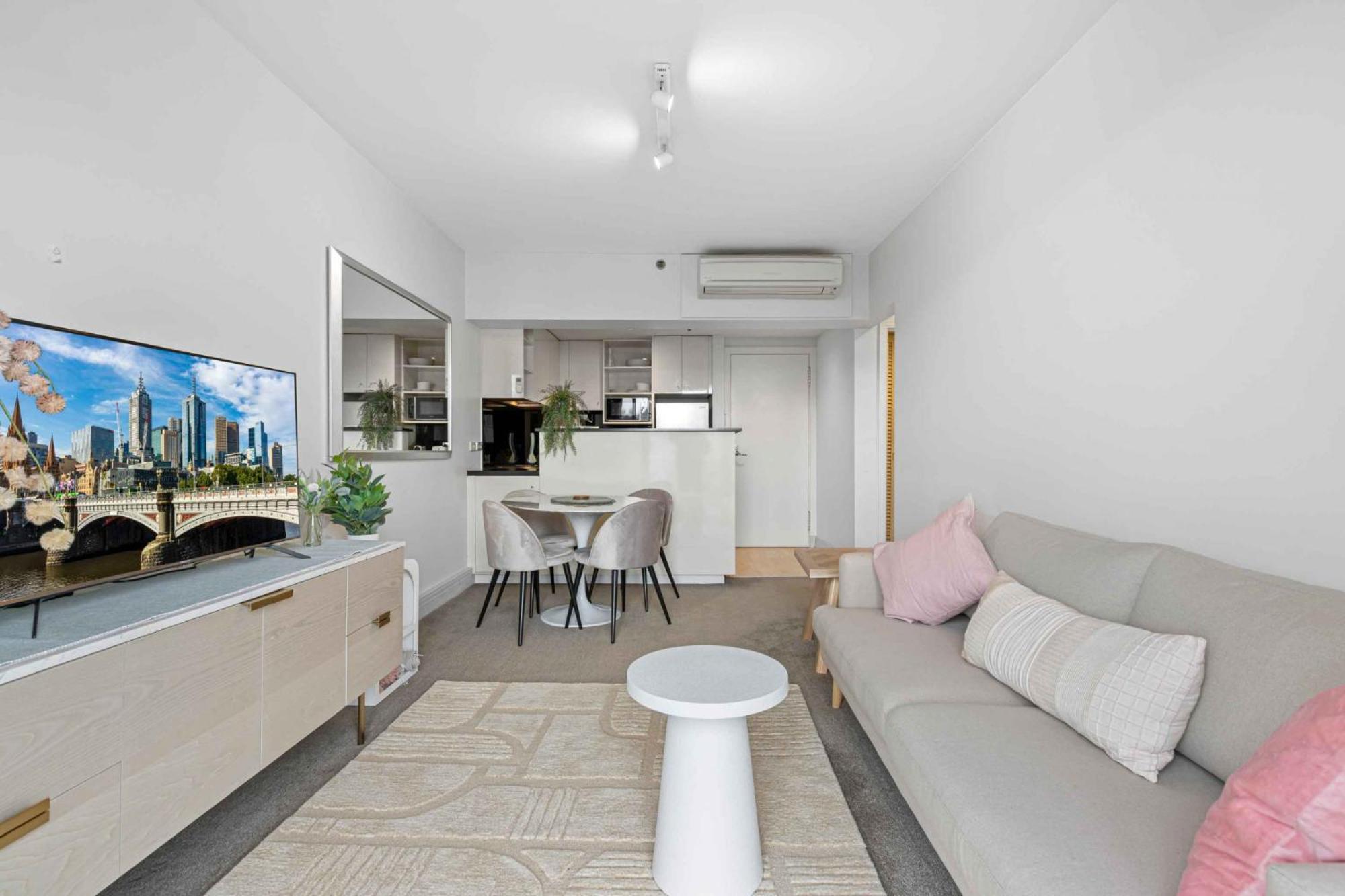 Lovely Boutique 1-bed Unit With Gym & Pool *