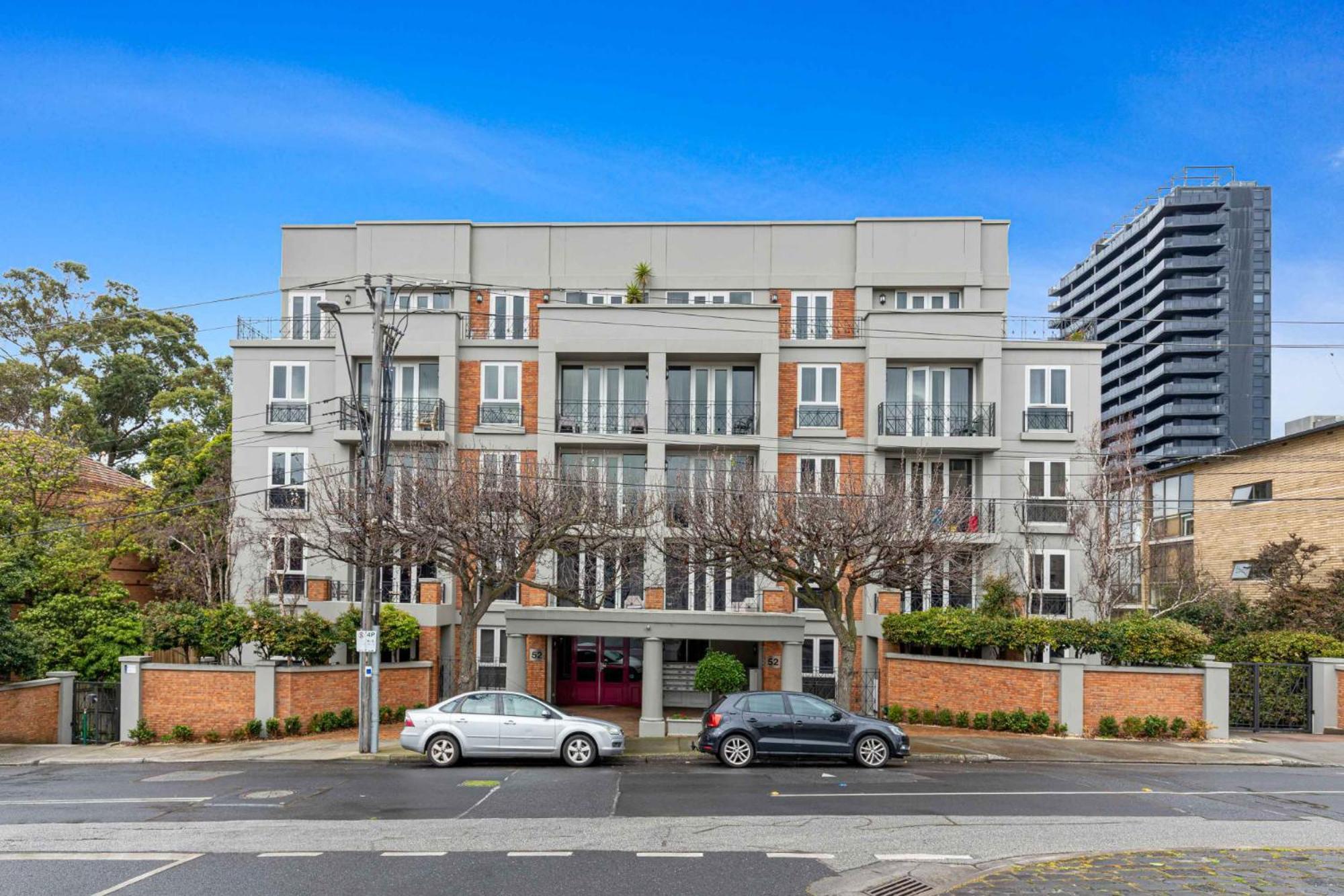 Lovely Boutique 1-bed Unit With Gym & Pool Apartment *