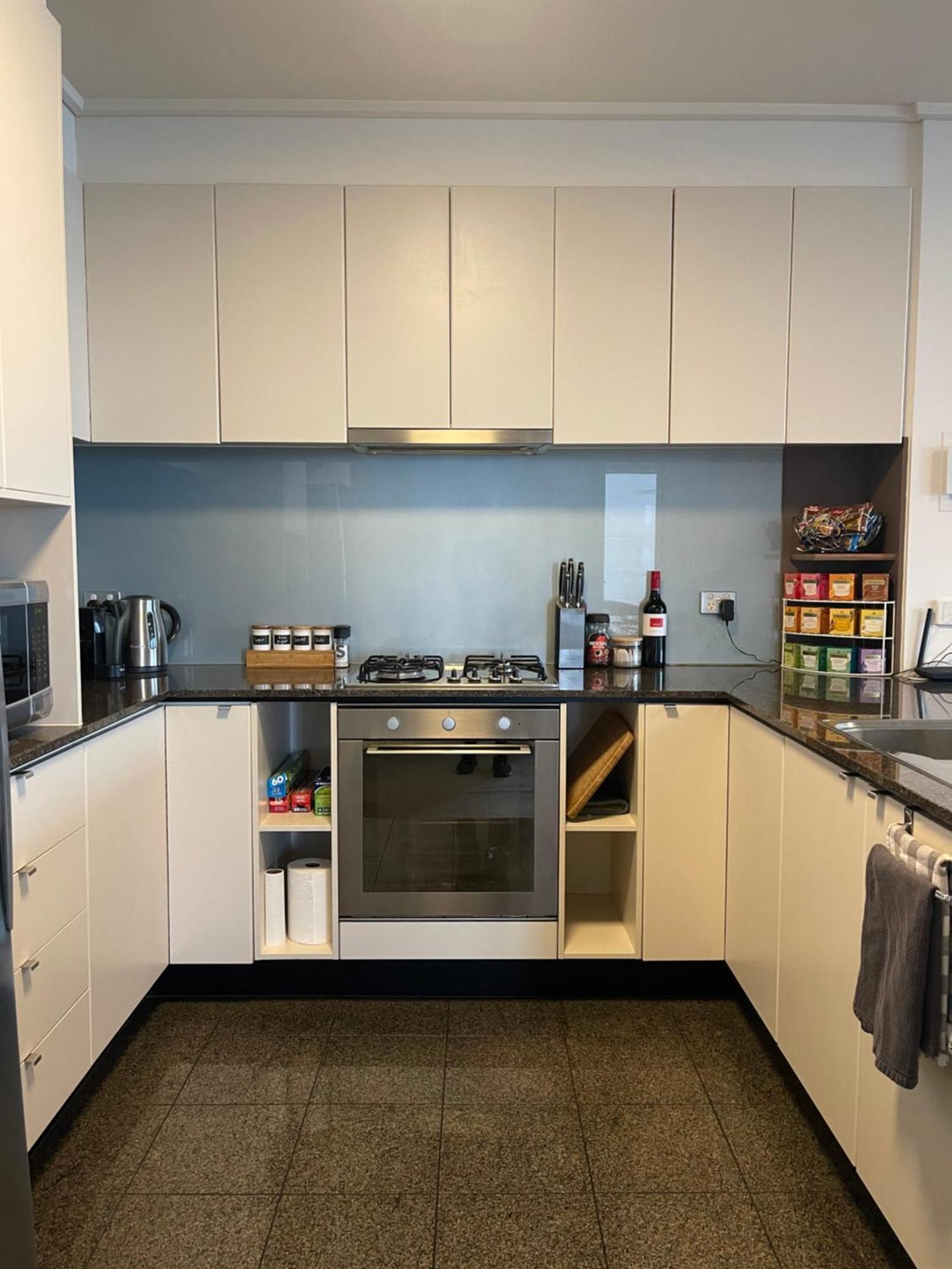 Spacious 3 Bedroom Southbank Apartment