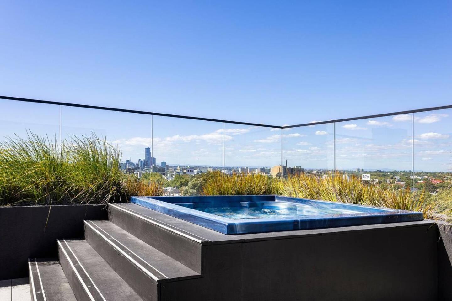 Apartment Charming Escape In St Kilda Cosy Melbourne