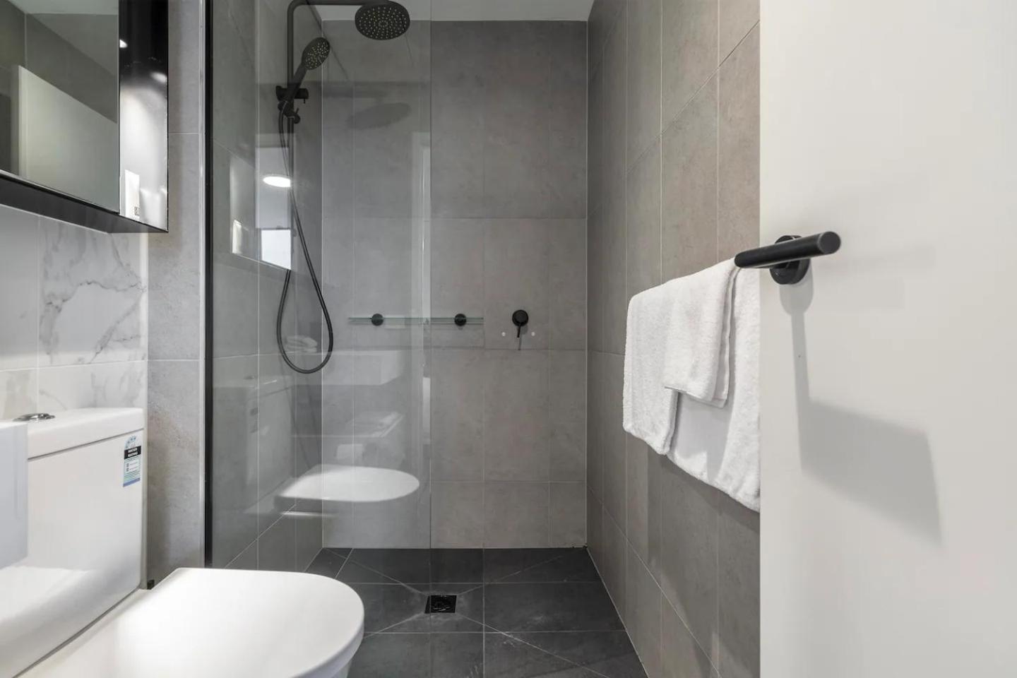 Apartment Trendy New York-style In Vibrant St Kilda