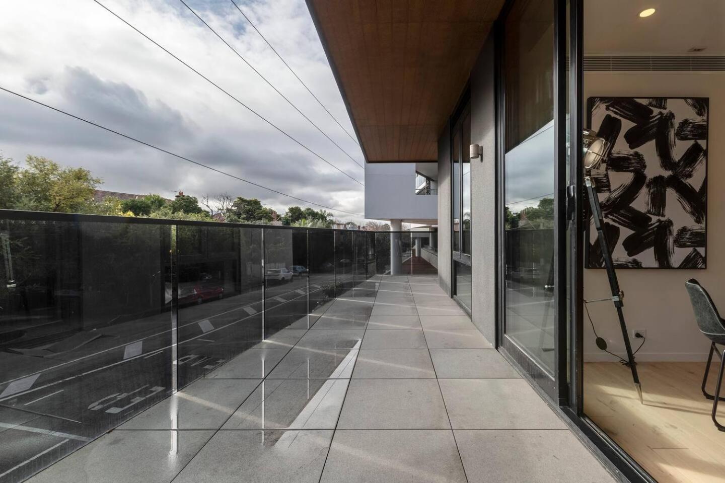 Apartment Trendy New York-style In Vibrant St Kilda *
